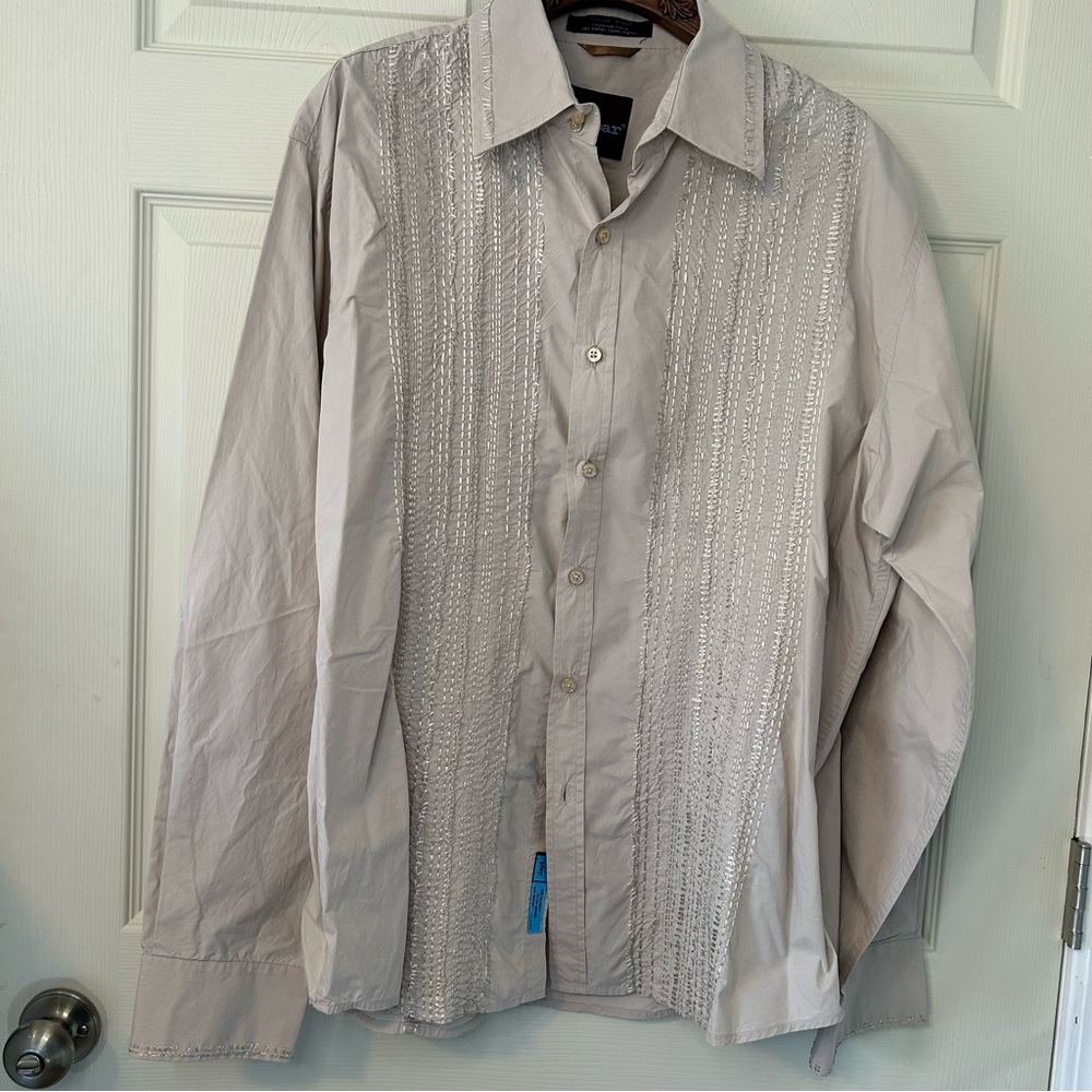 ROAR 2X Mens button up 💯 Cotton long sleeve, embroidery on front, back & cuffs